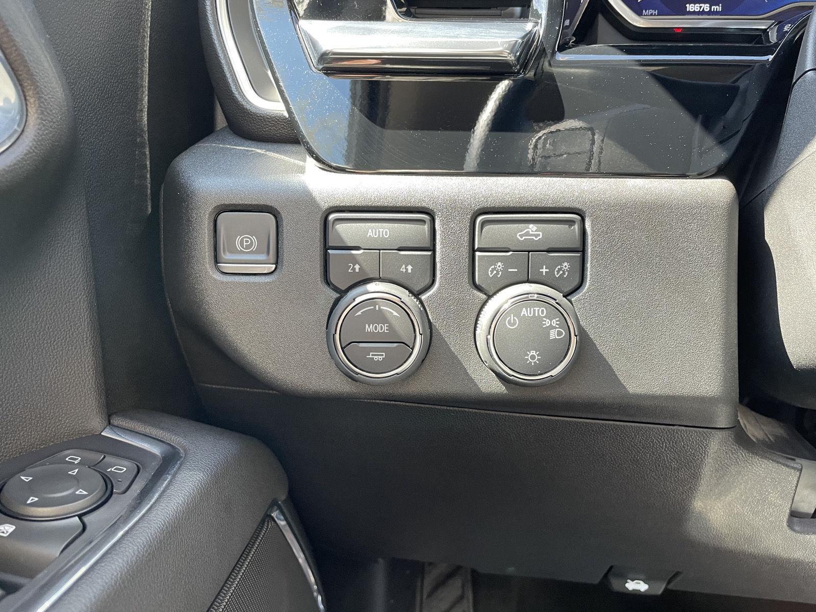 Used 2023 Chevrolet Silverado 1500 LT Crew Cab Truck for sale in Lincoln NE