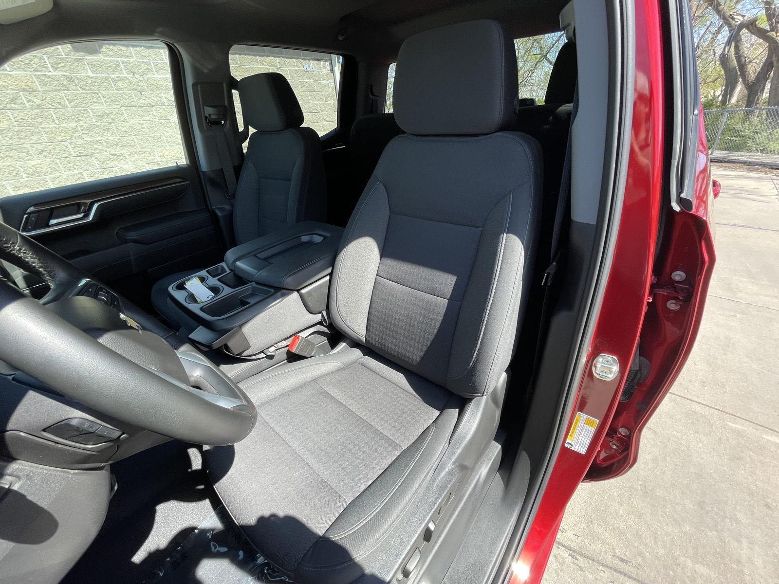 Used 2023 Chevrolet Silverado 1500 LT Crew Cab Truck for sale in Lincoln NE