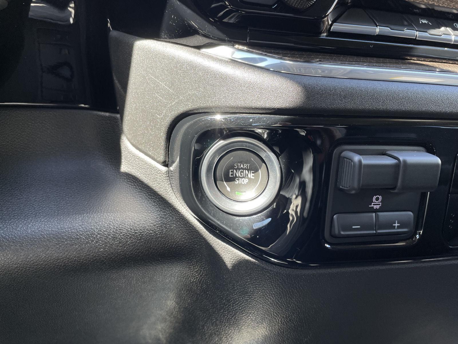 Used 2023 Chevrolet Silverado 1500 LT Crew Cab Truck for sale in Lincoln NE