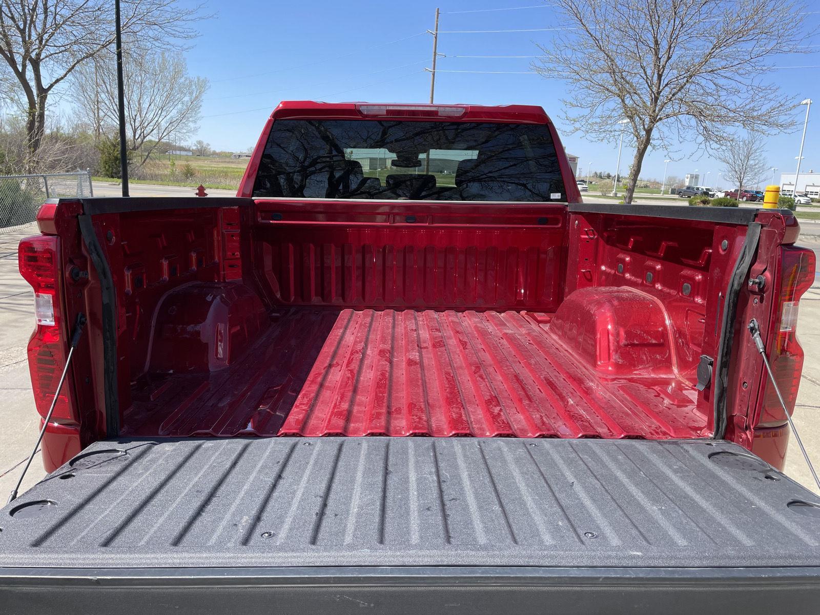Used 2023 Chevrolet Silverado 1500 LT Crew Cab Truck for sale in Lincoln NE
