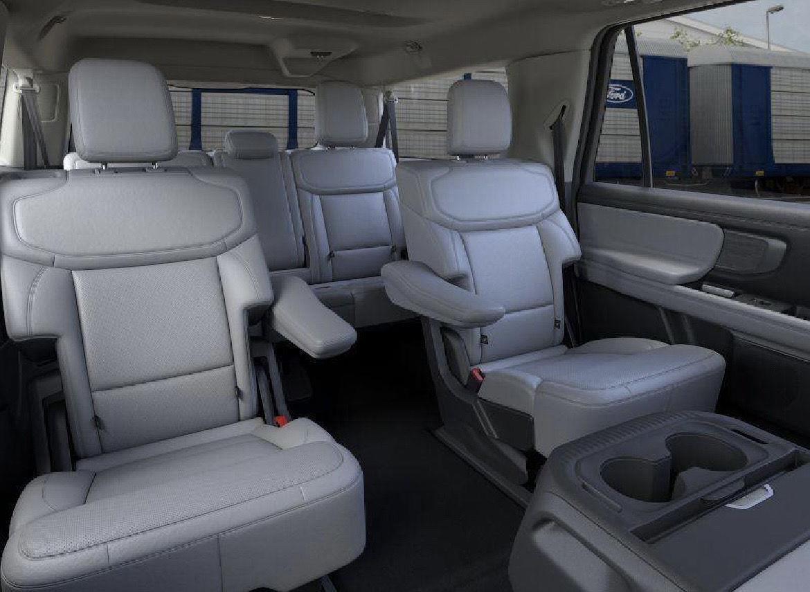 New 2025 Ford Expedition Max Platinum SUV for sale in Lincoln NE