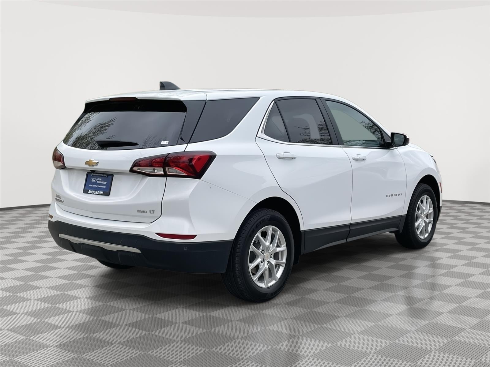 Used 2023 Chevrolet Equinox LT SUV for sale in Lincoln NE