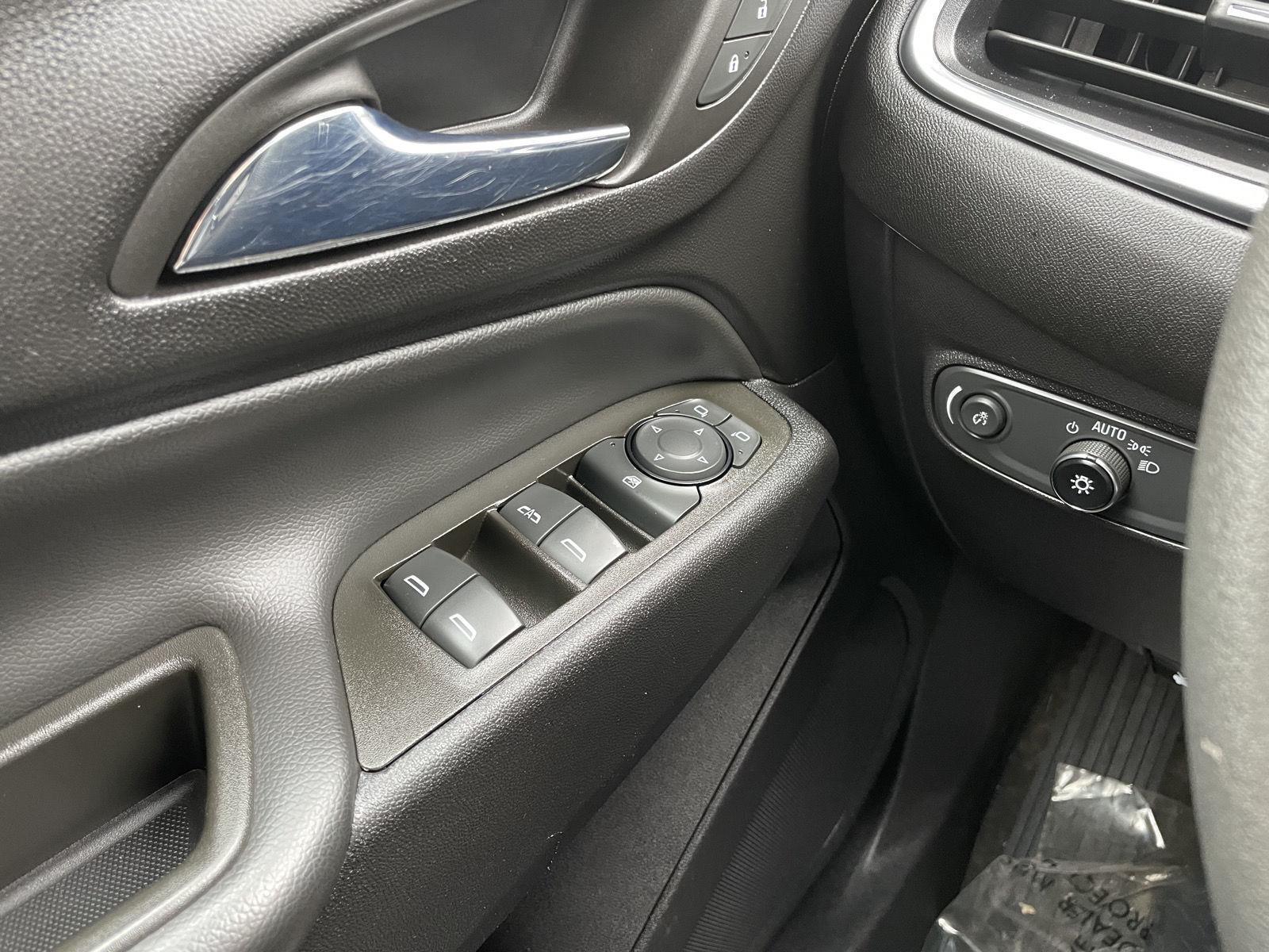 Used 2023 Chevrolet Equinox LT SUV for sale in Lincoln NE