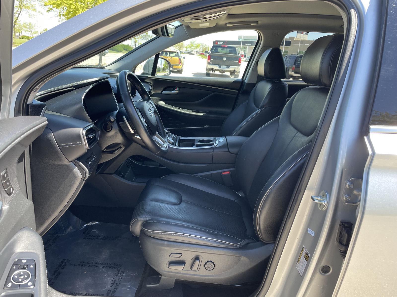 Used 2023 Hyundai Santa Fe Limited SUV for sale in Lincoln NE