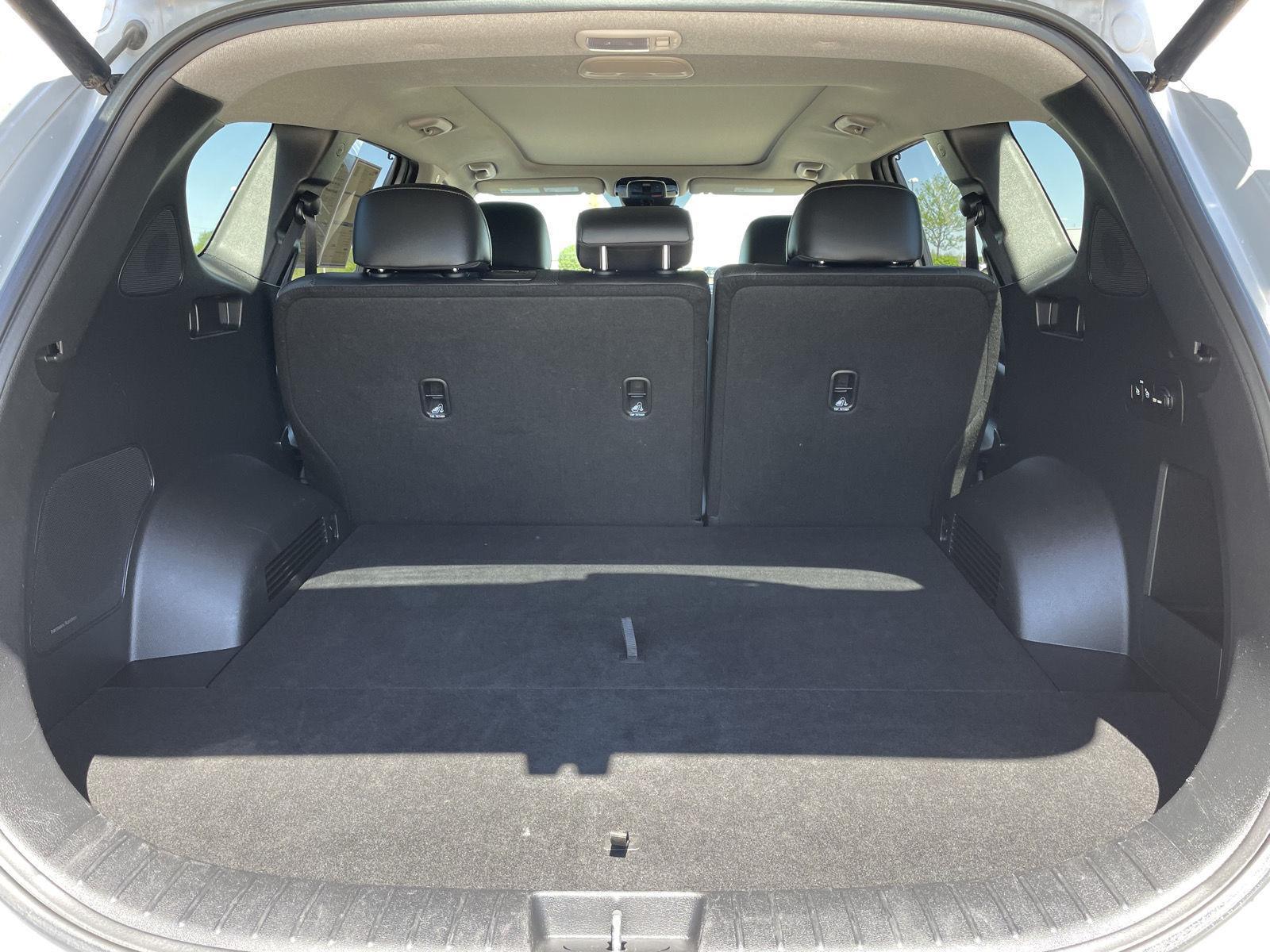 Used 2023 Hyundai Santa Fe Limited SUV for sale in Lincoln NE