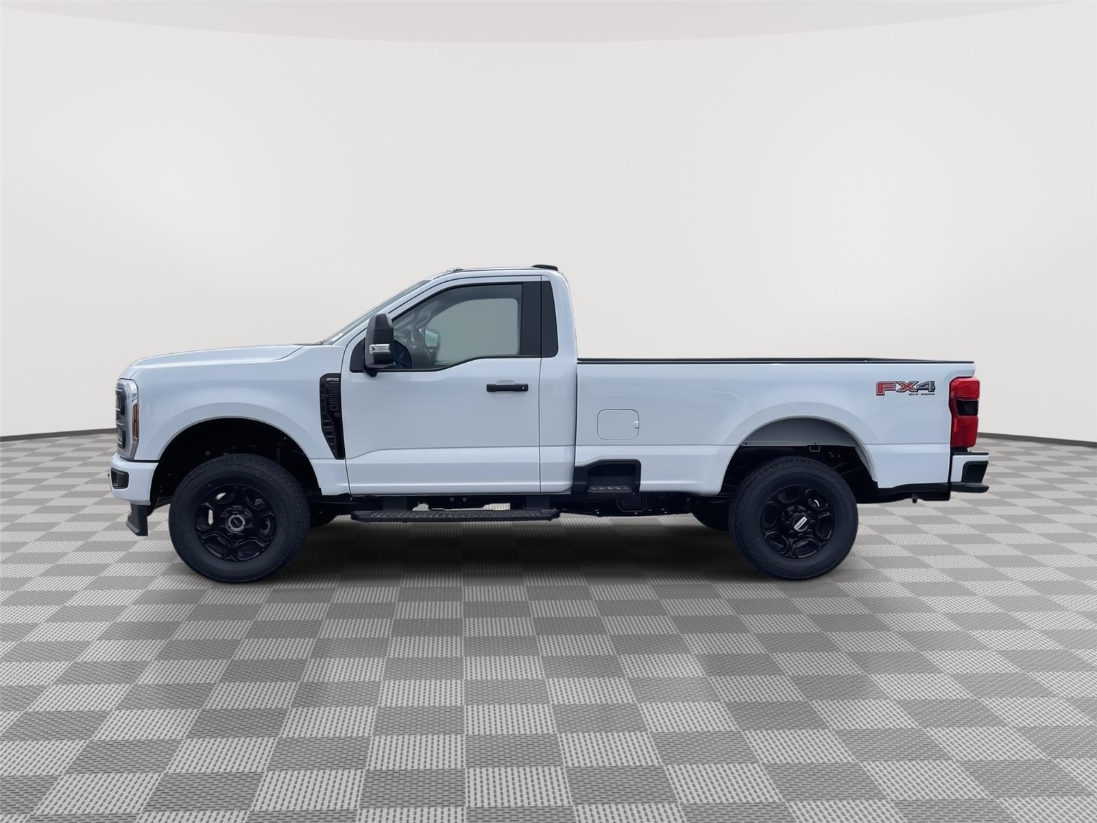 2025 Ford F-250 XL photo 2