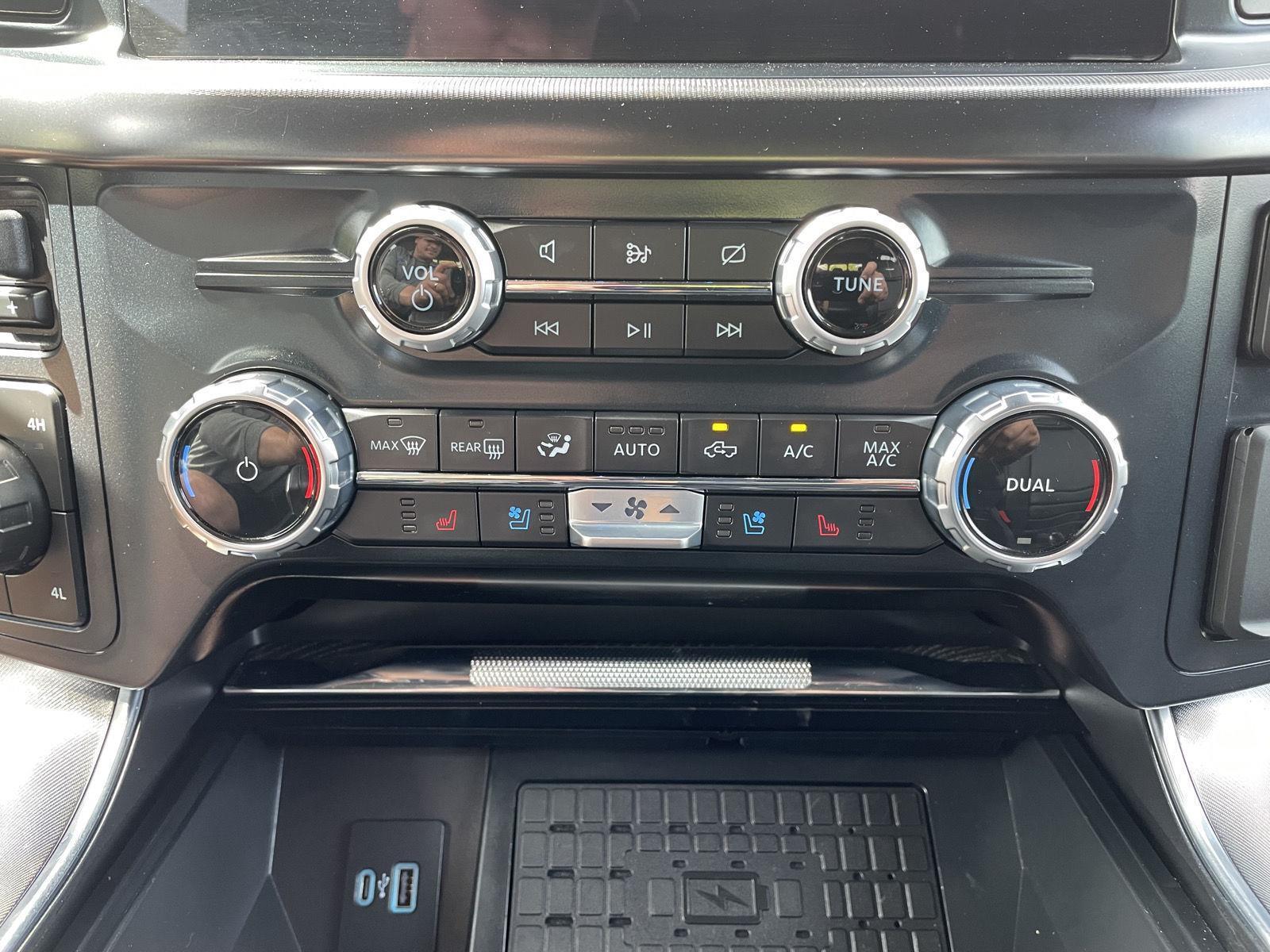 Used 2023 Ford F-150 Platinum Crew Cab Truck for sale in Lincoln NE