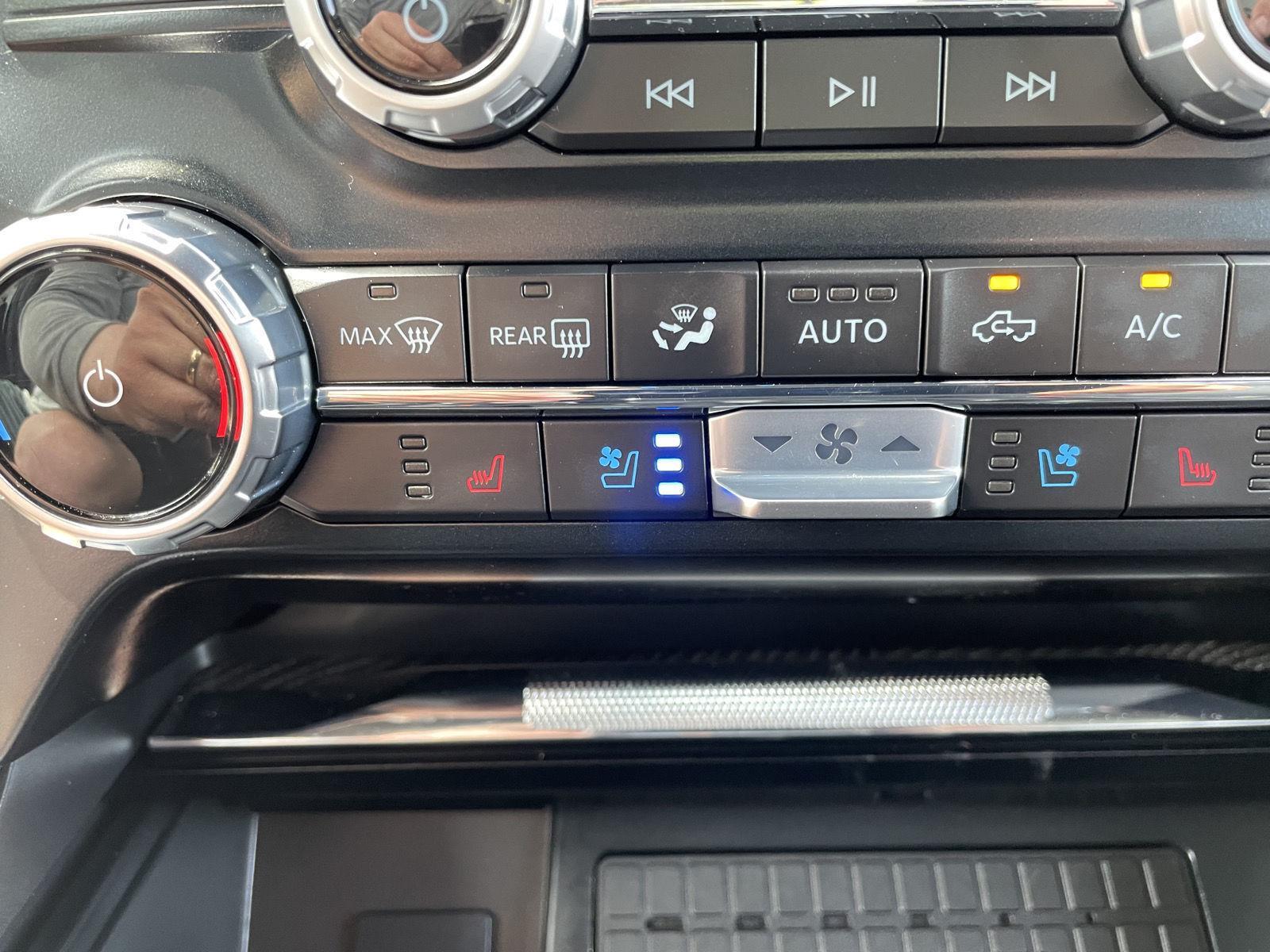 Used 2023 Ford F-150 Platinum Crew Cab Truck for sale in Lincoln NE