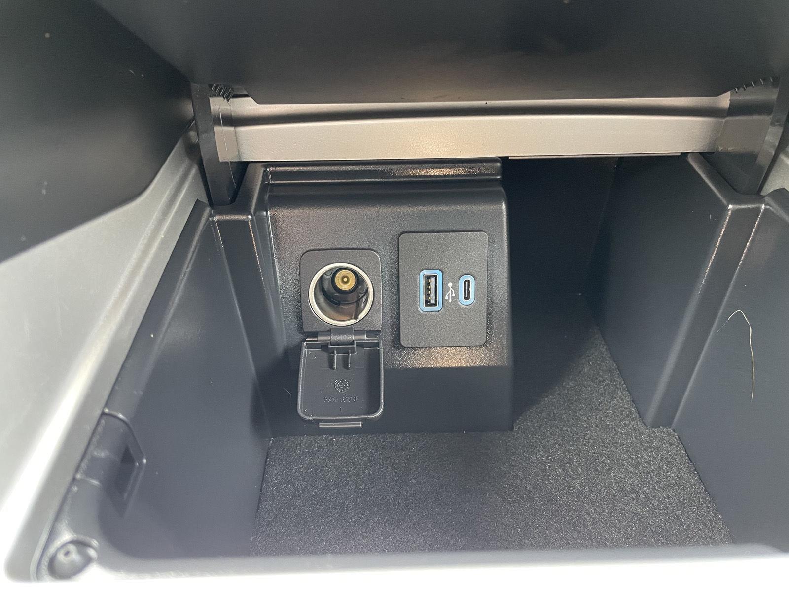 Used 2022 Ford Explorer XLT SUV for sale in Lincoln NE