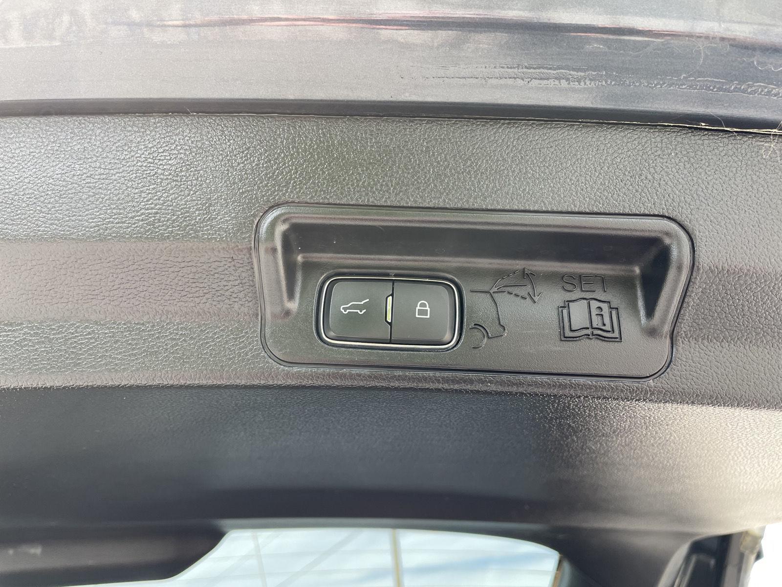 Used 2022 Ford Explorer XLT SUV for sale in Lincoln NE