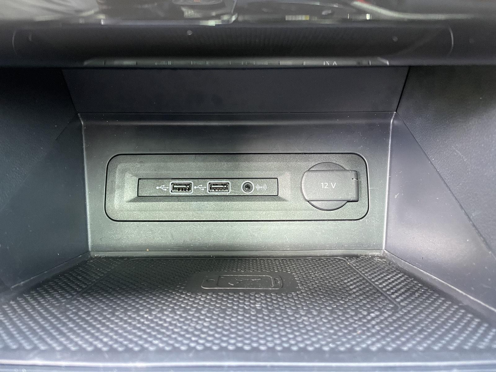 Used 2020 Volkswagen Atlas Cross Sport 3.6L V6 SEL 4motion for sale in Lincoln NE