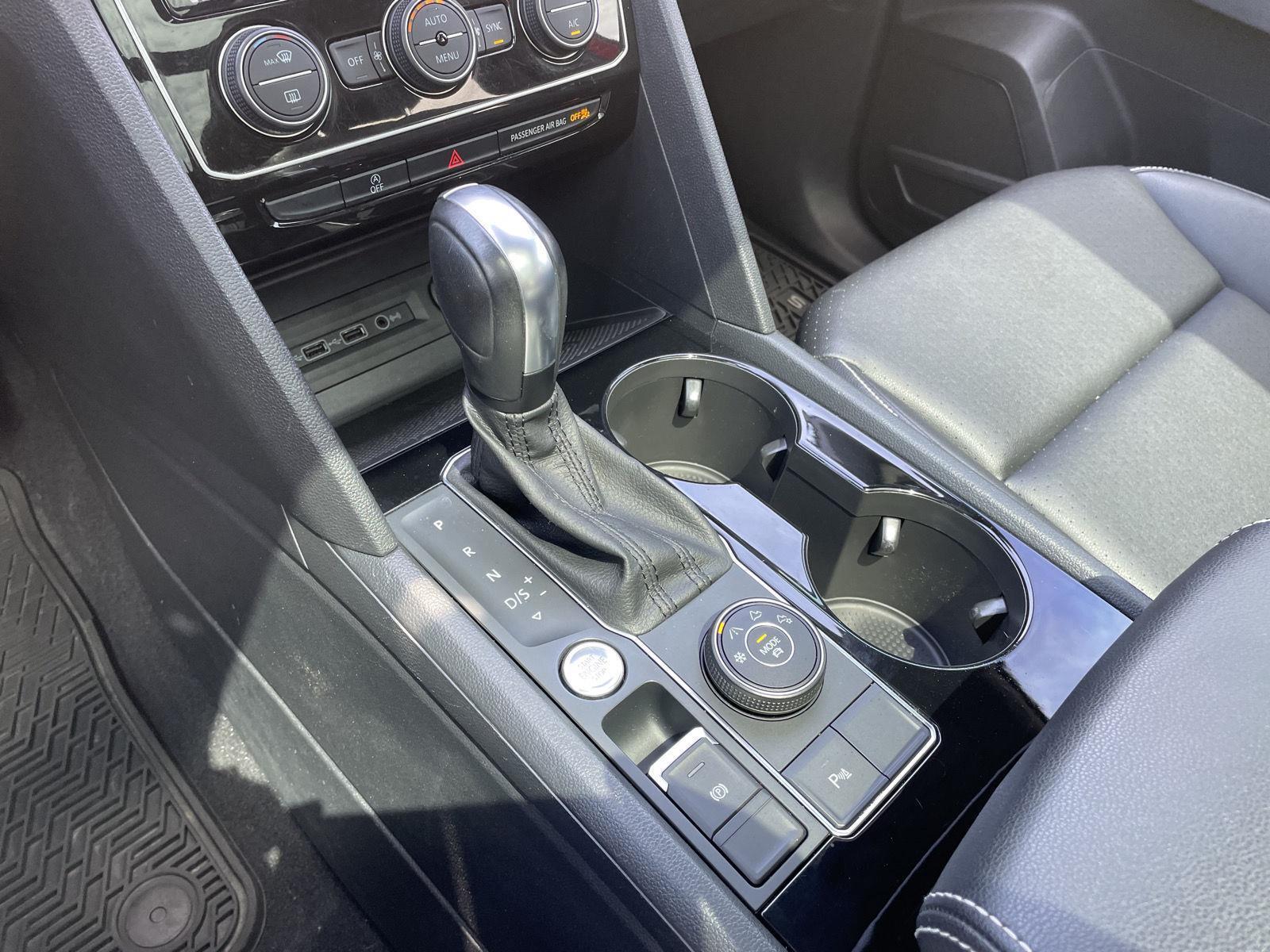 Used 2020 Volkswagen Atlas Cross Sport 3.6L V6 SEL 4motion for sale in Lincoln NE