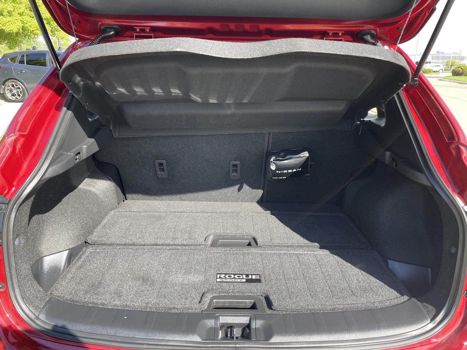 Used 2022 Nissan Rogue Sport SL SUV for sale in Lincoln NE