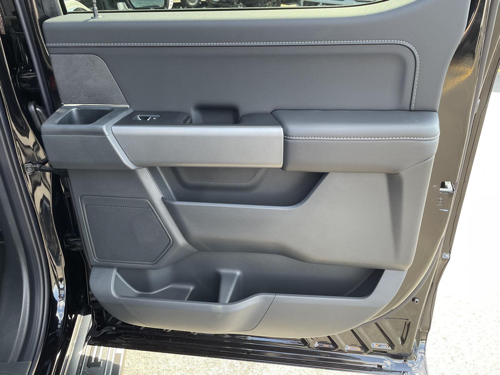 New 2025 Ford F-150 XLT Crew Cab Truck for sale in Lincoln NE