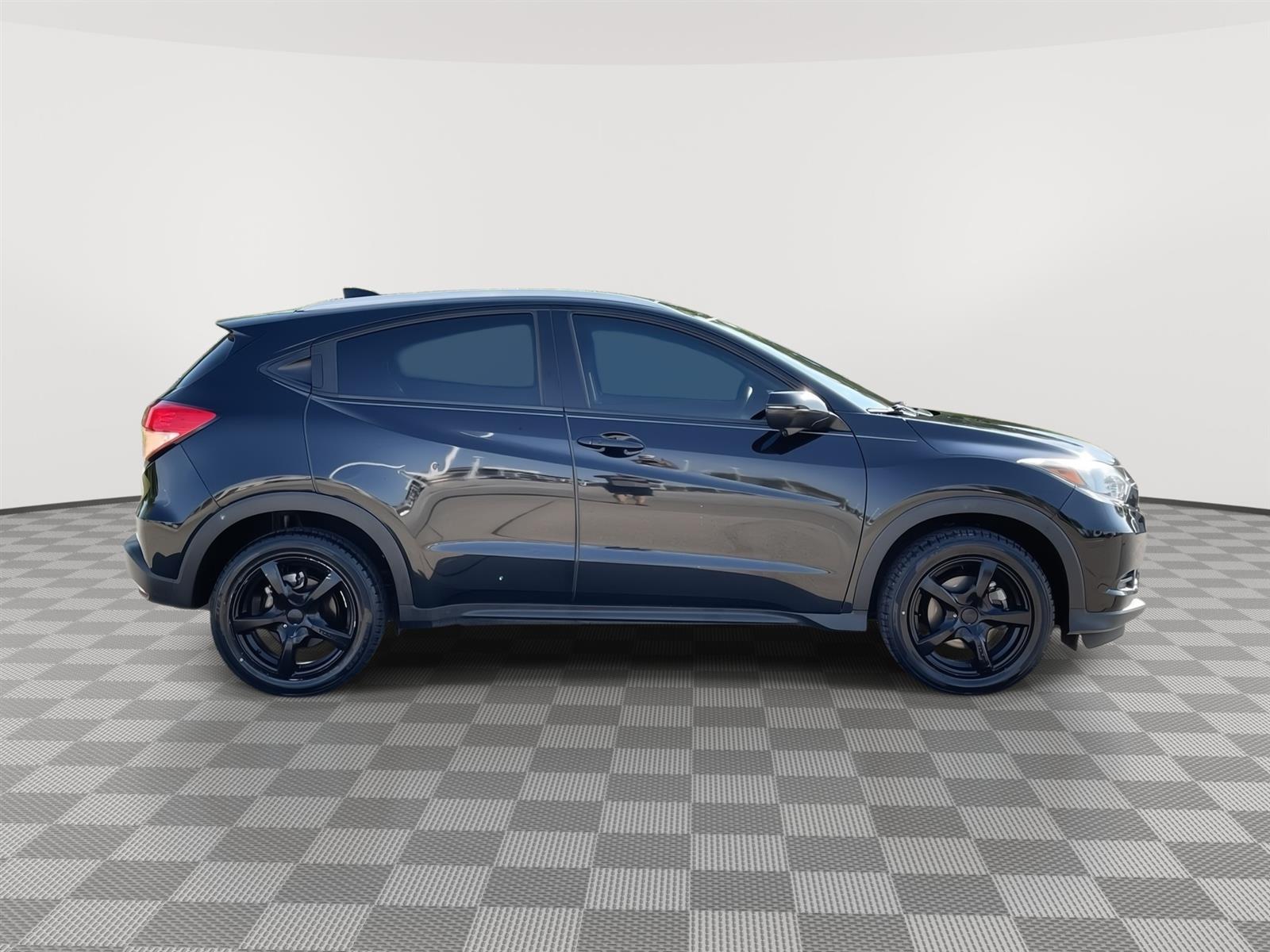 Used 2017 Honda HR-V EX-L Navi SUV for sale in Lincoln NE