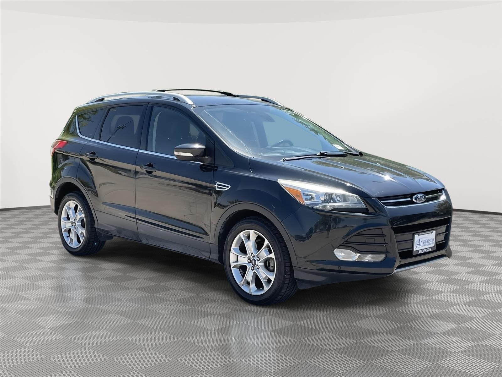 Used 2014 Ford Escape Titanium SUV for sale in Lincoln NE