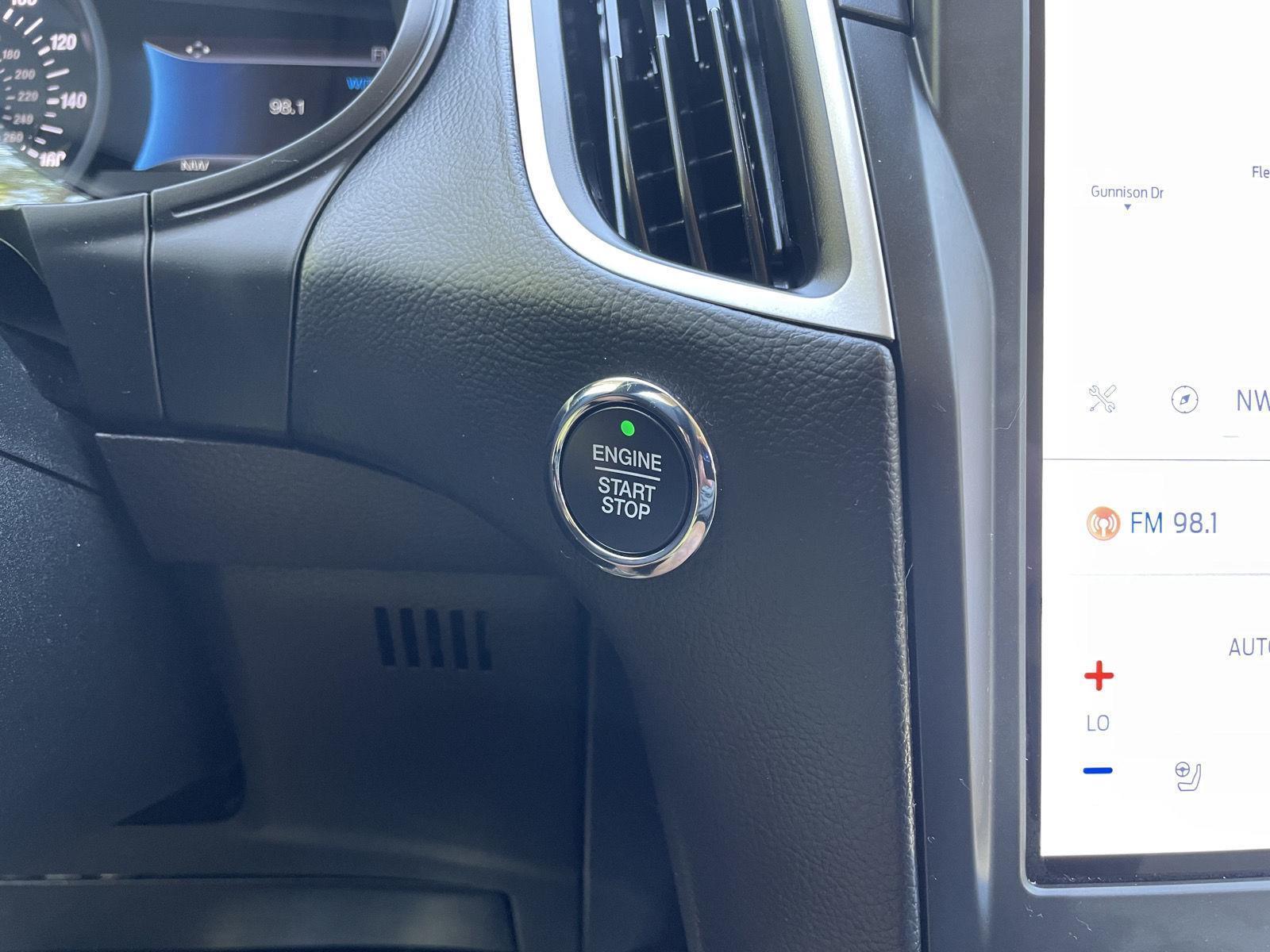 Used 2022 Ford Edge SEL SUV for sale in Lincoln NE