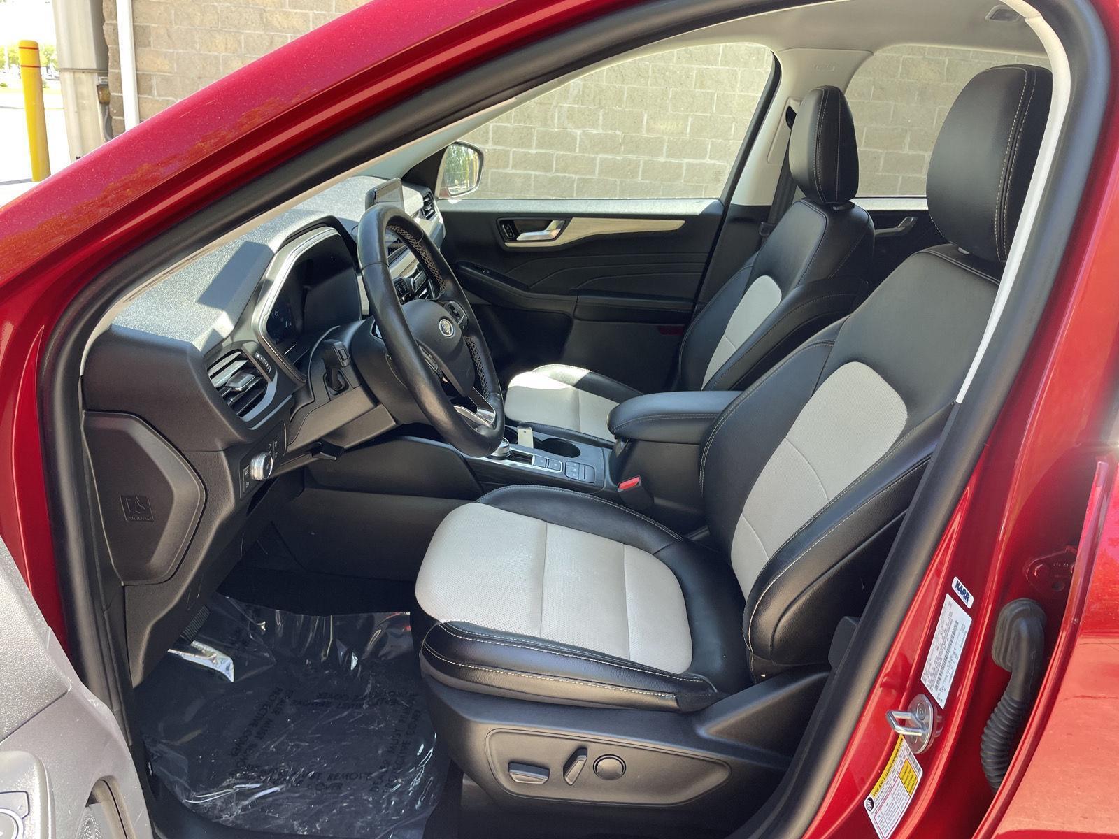 Used 2022 Ford Escape Titanium Hybrid SUV for sale in Lincoln NE