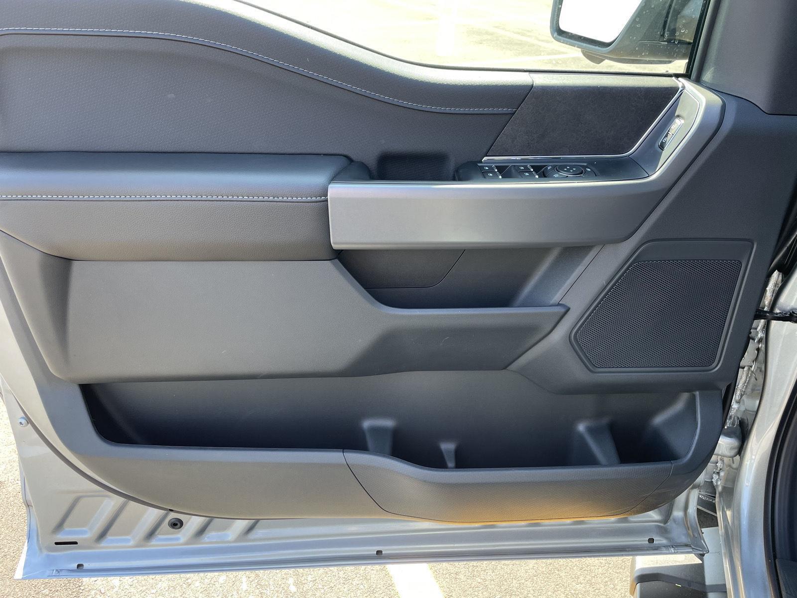 New 2025 Ford F-150 XLT Crew Cab Truck for sale in Lincoln NE