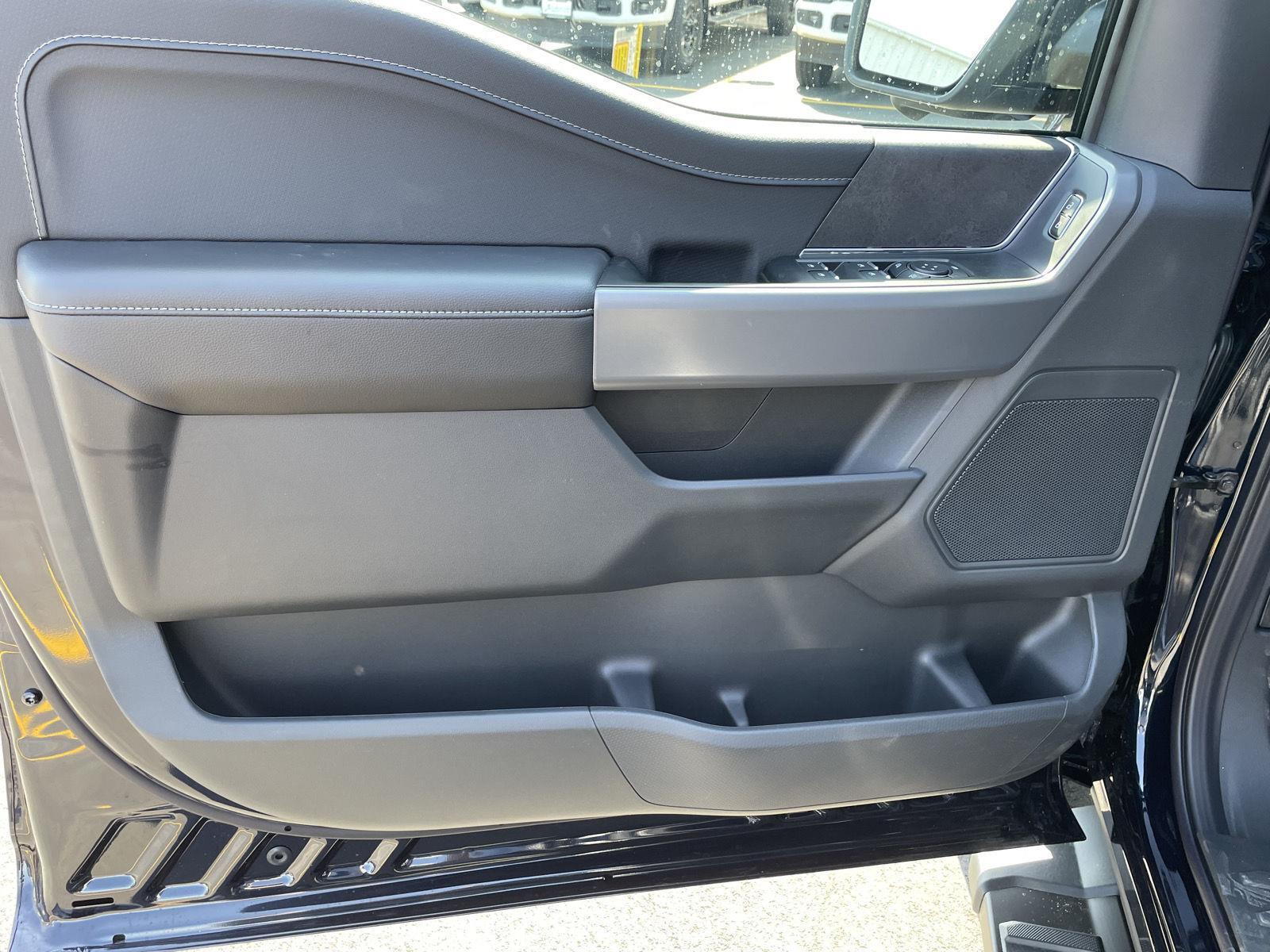 New 2025 Ford F-150 XLT Crew Cab Truck for sale in Lincoln NE