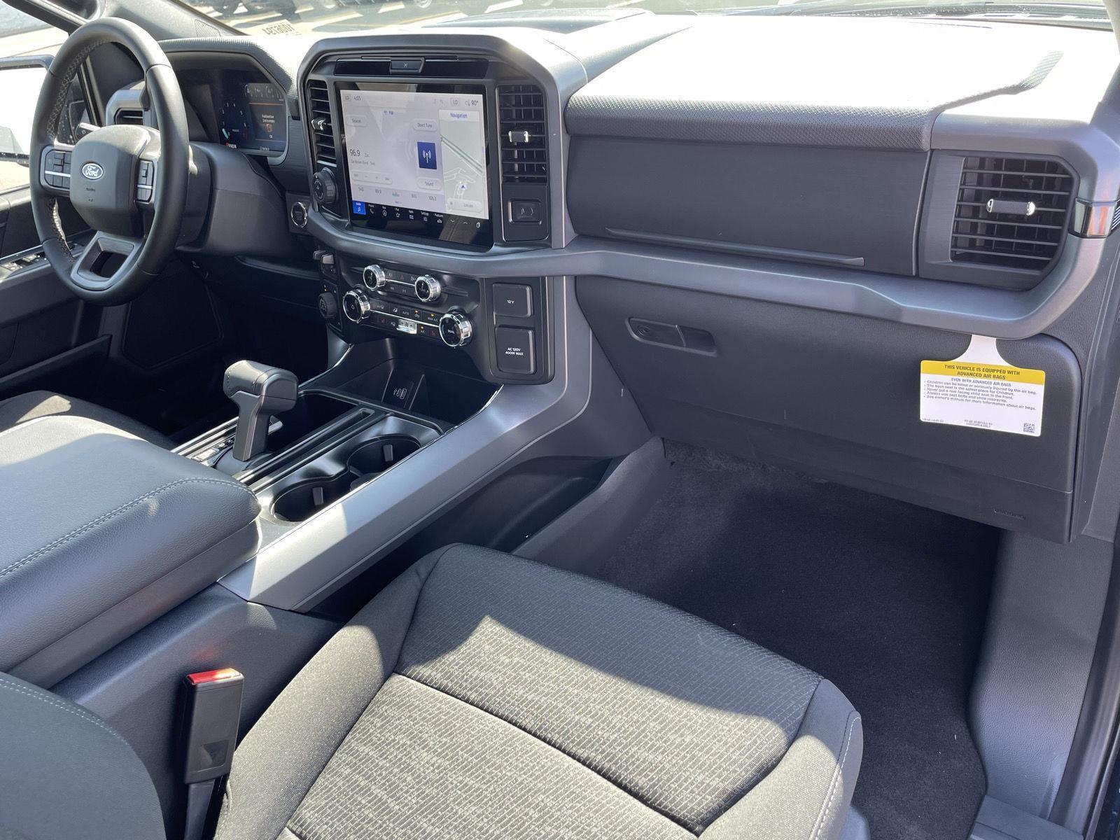 New 2025 Ford F-150 XLT Crew Cab Truck for sale in Lincoln NE