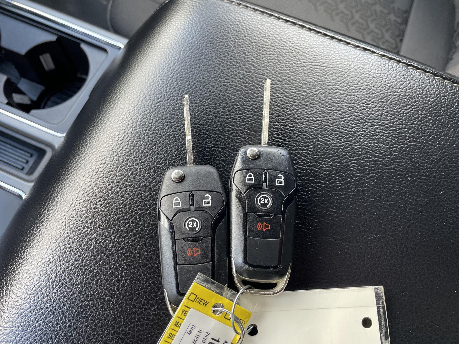 Used 2019 Ford F-150 XLT Crew Cab Truck for sale in Lincoln NE