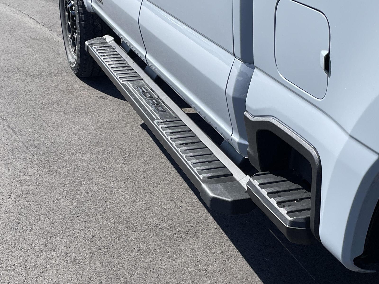 2025 Ford F-250 Lariat photo 21
