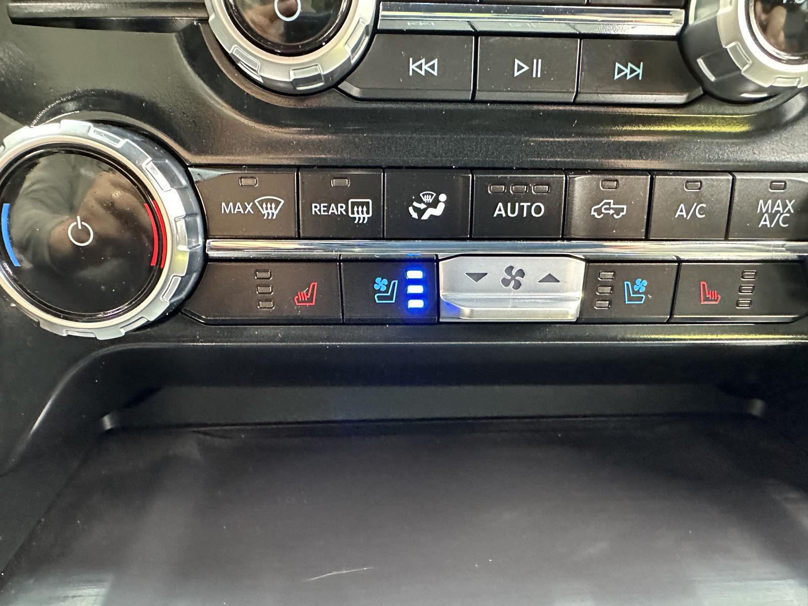 Used 2023 Ford F-150 Lariat Crew Cab Truck for sale in Lincoln NE
