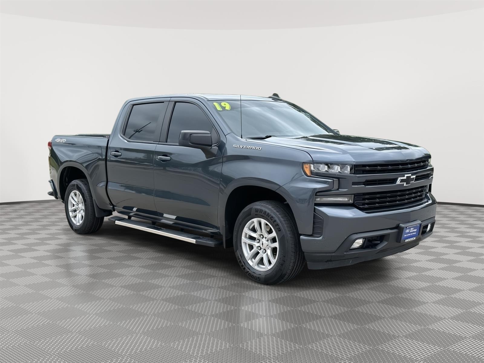 Used 2019 Chevrolet Silverado 1500 RST Crew Cab Truck for sale in Lincoln NE