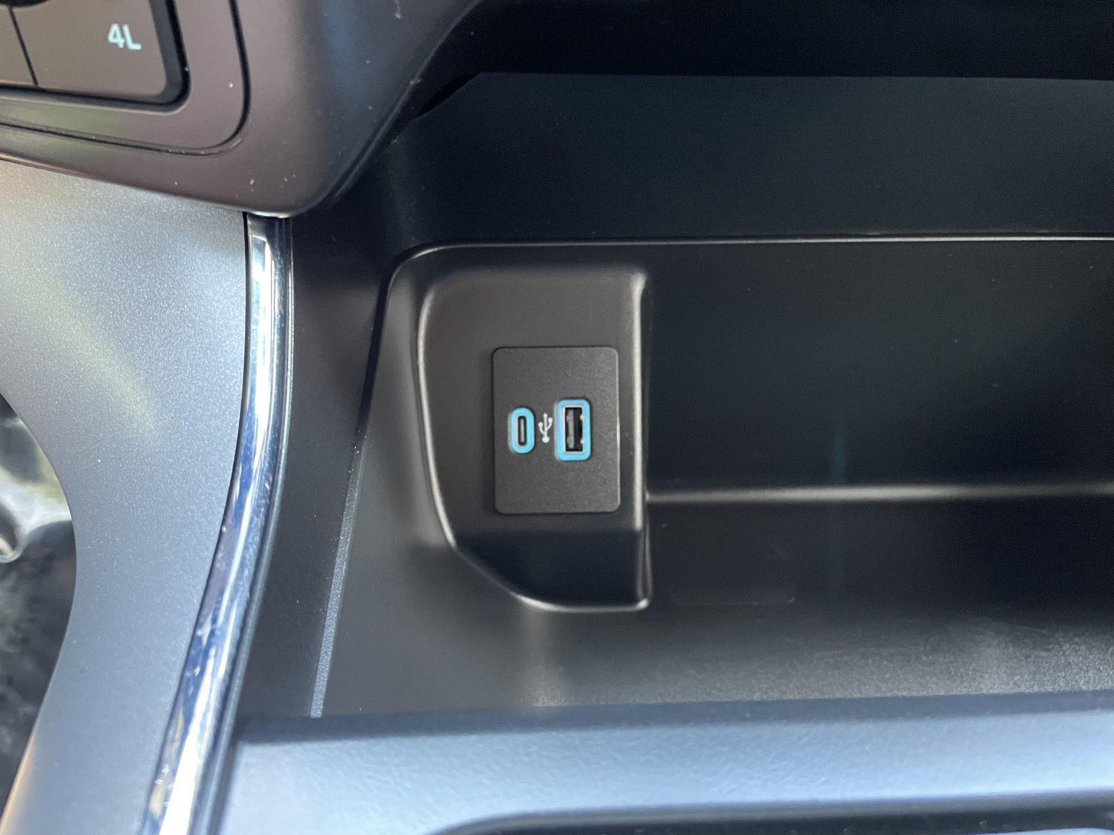Used 2023 Ford F-150 XLT Crew Cab Truck for sale in Lincoln NE