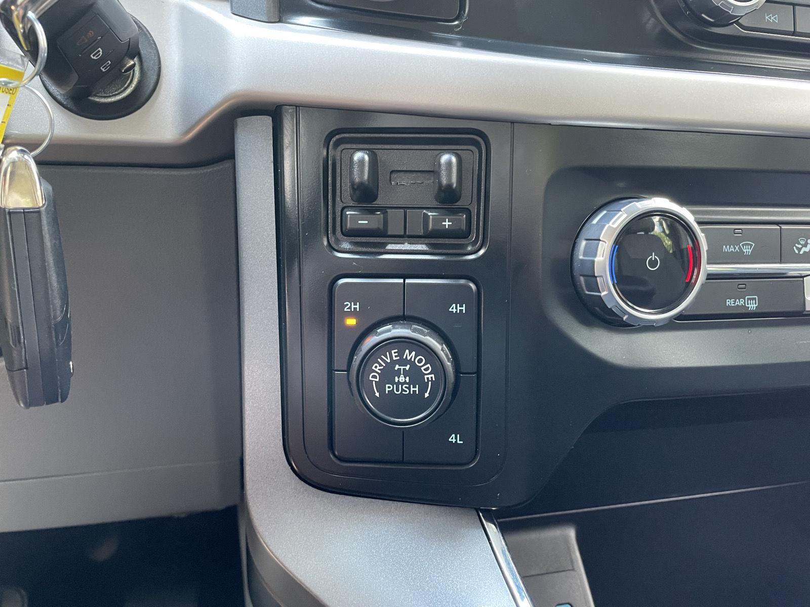 Used 2023 Ford F-150 XLT Crew Cab Truck for sale in Lincoln NE