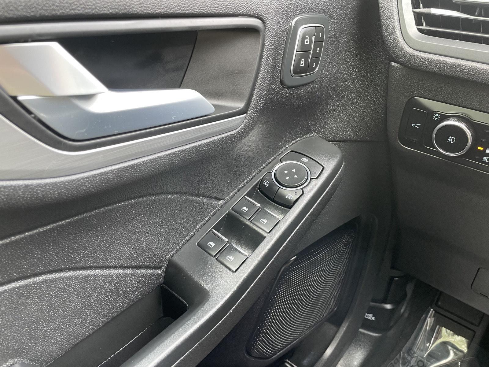 Used 2023 Ford Escape Platinum SUV for sale in Lincoln NE