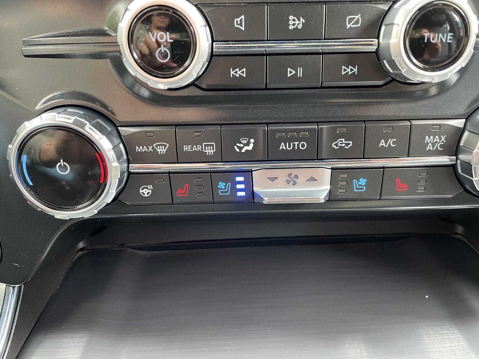 Used 2022 Ford F-150 Lariat Crew Cab Truck for sale in Lincoln NE