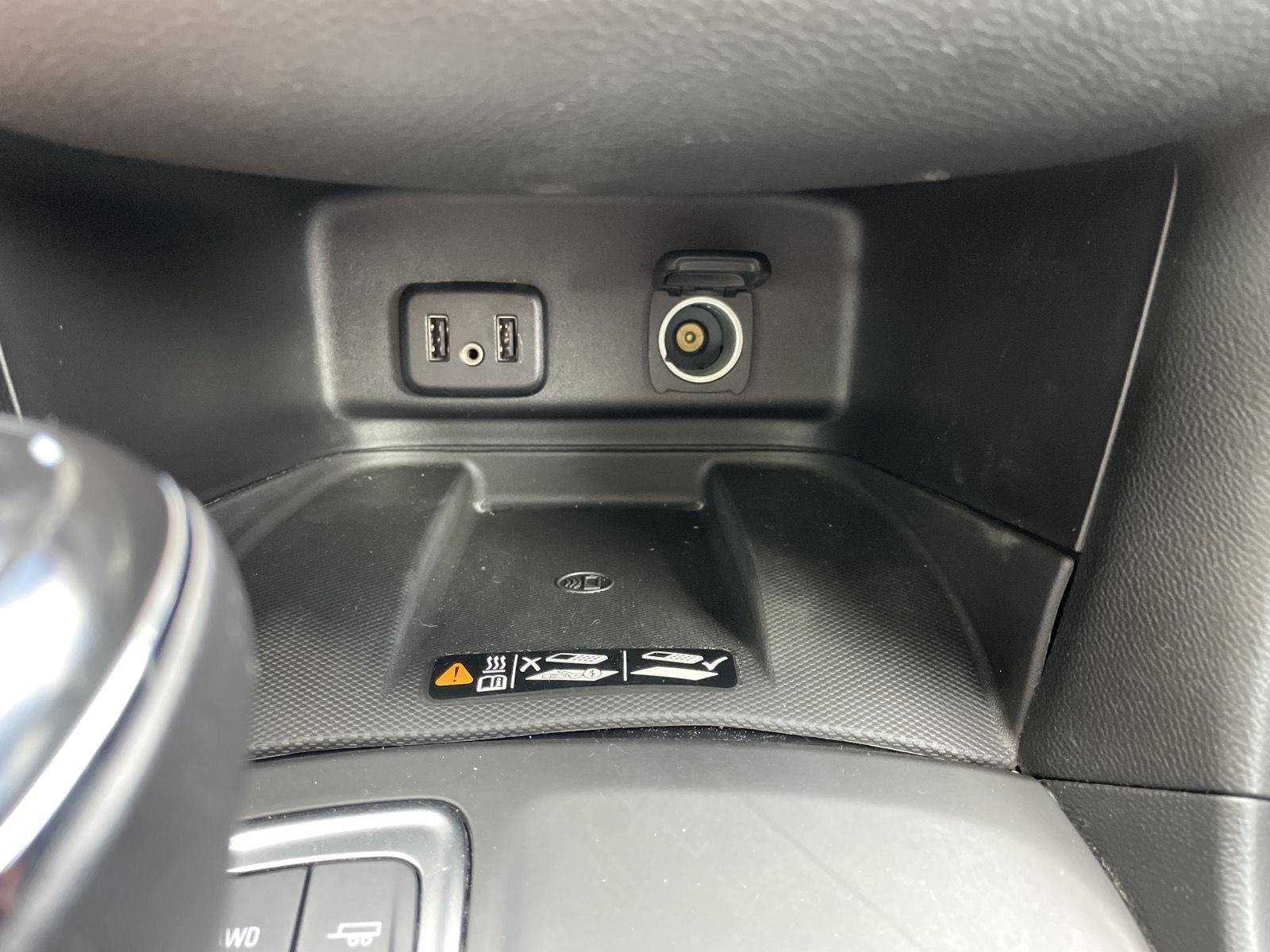 Used 2018 Chevrolet Equinox Premier SUV for sale in Lincoln NE