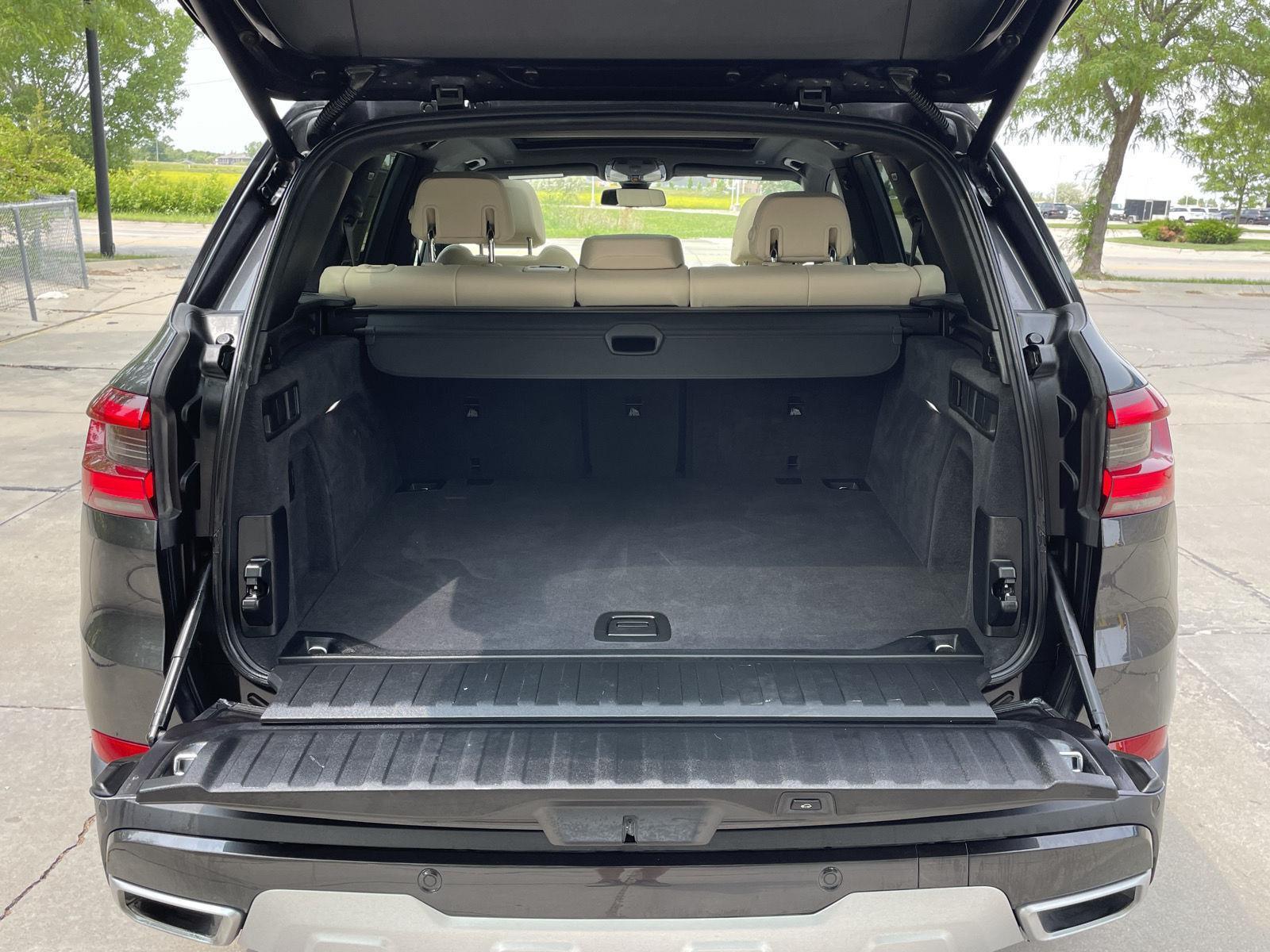 Used 2020 BMW X5 xDrive40i sports activity vehicle for sale in Lincoln NE