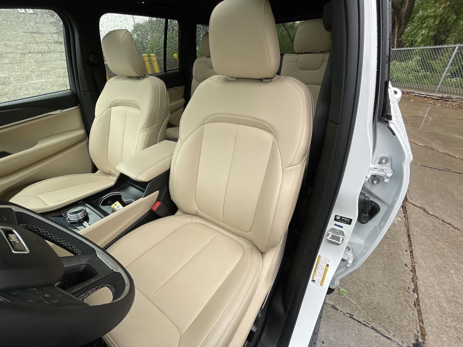 Used 2024 Jeep Grand Cherokee Limited SUV for sale in Lincoln NE