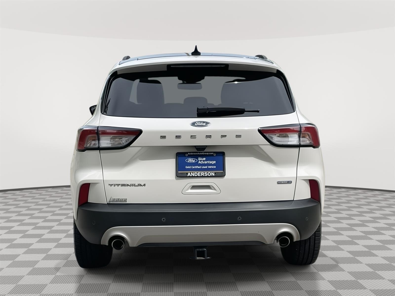 Used 2020 Ford Escape Hybrid Titanium SUV for sale in Lincoln NE