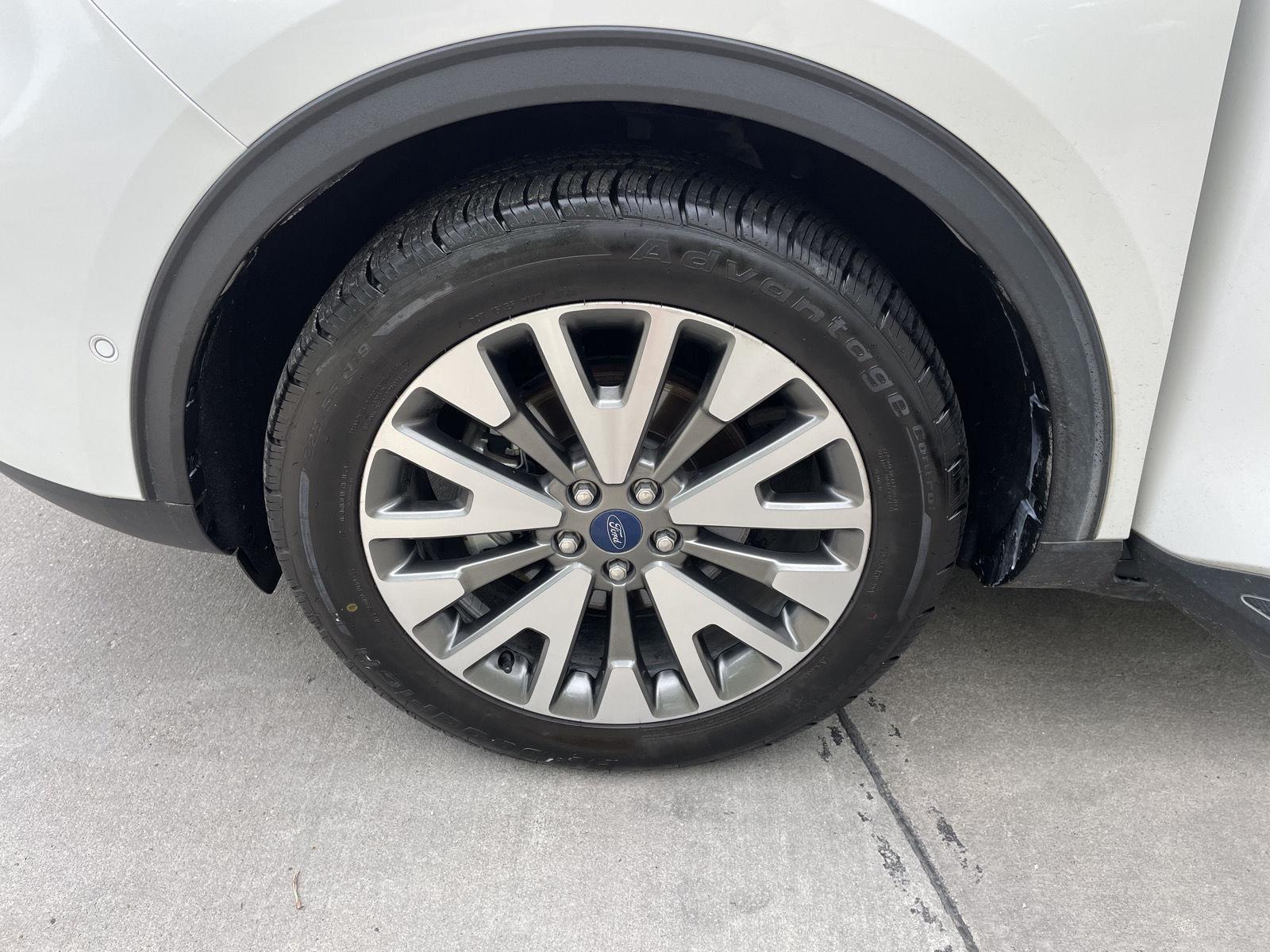 Used 2020 Ford Escape Hybrid Titanium SUV for sale in Lincoln NE