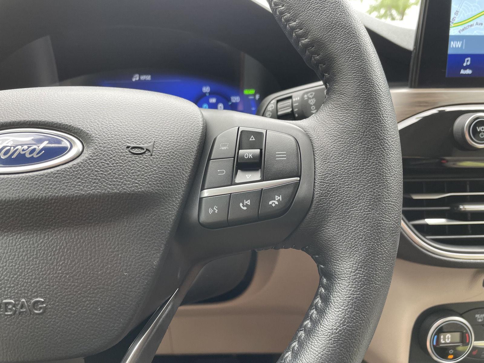 Used 2020 Ford Escape Hybrid Titanium SUV for sale in Lincoln NE
