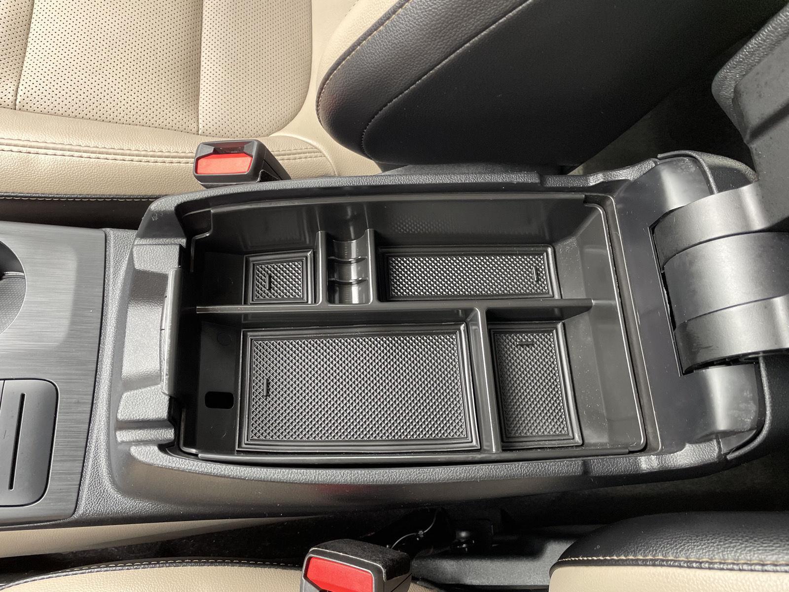 Used 2020 Ford Escape Hybrid Titanium SUV for sale in Lincoln NE