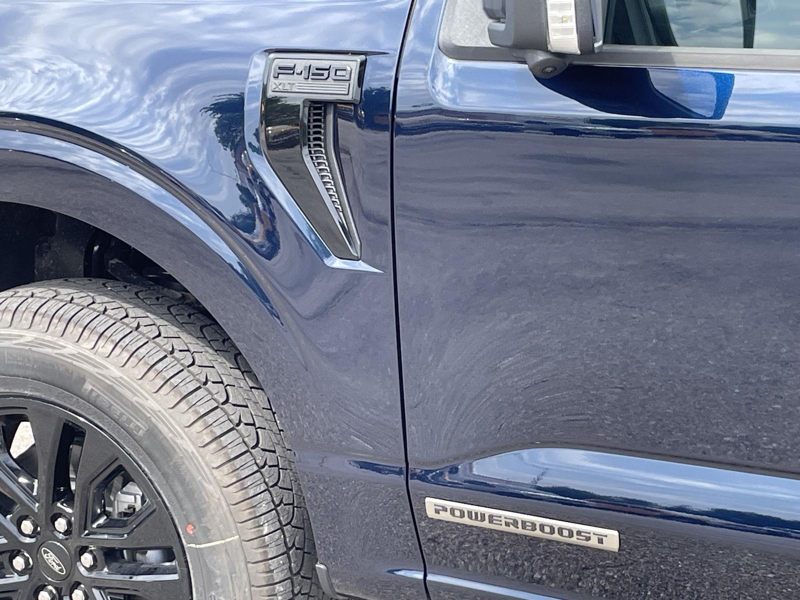 2025 Ford F-150 XLT photo 19