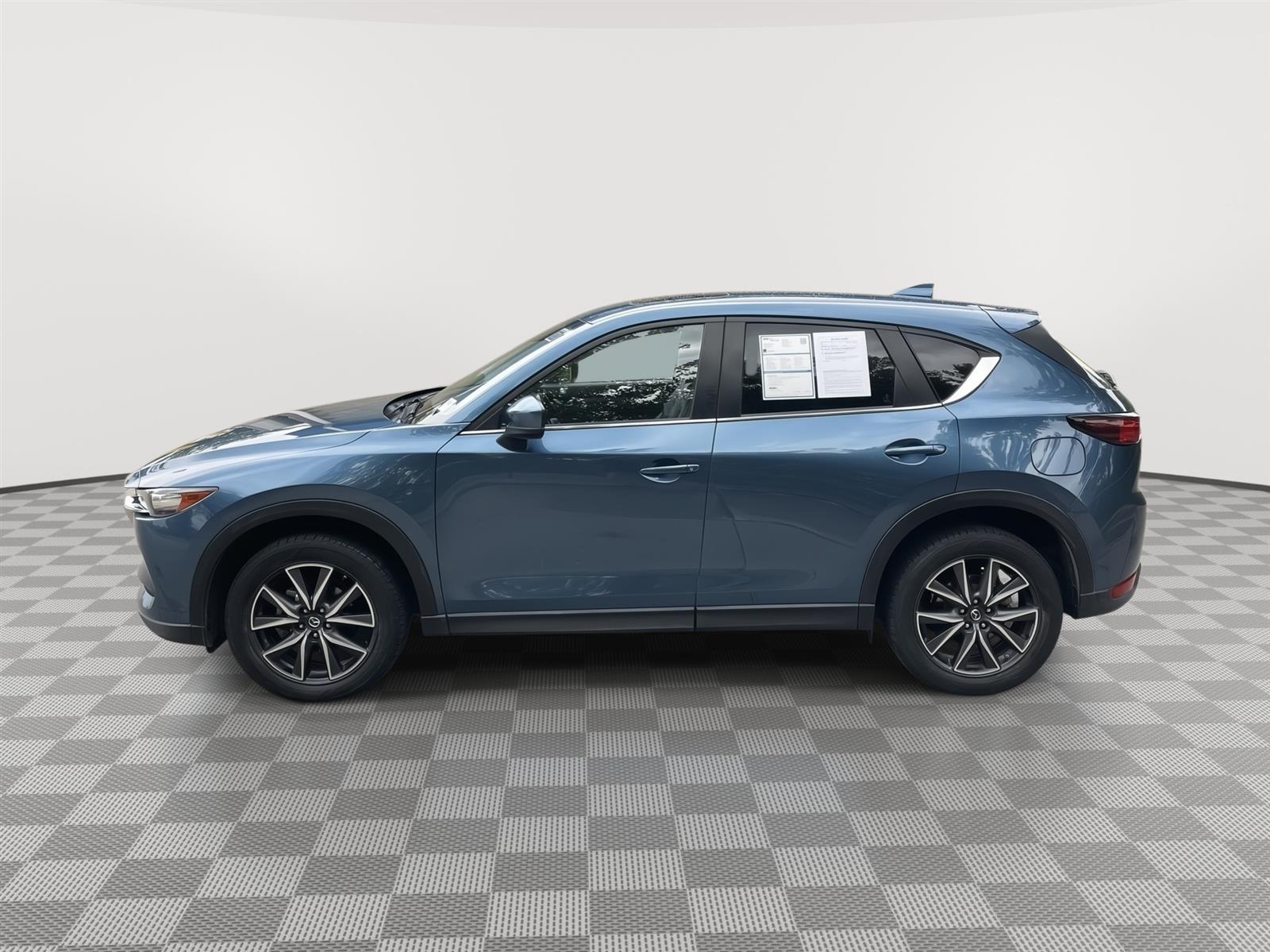 Used 2018 Mazda CX-5 Touring with VIN JM3KFBCM1J0448659 for sale in Kansas City