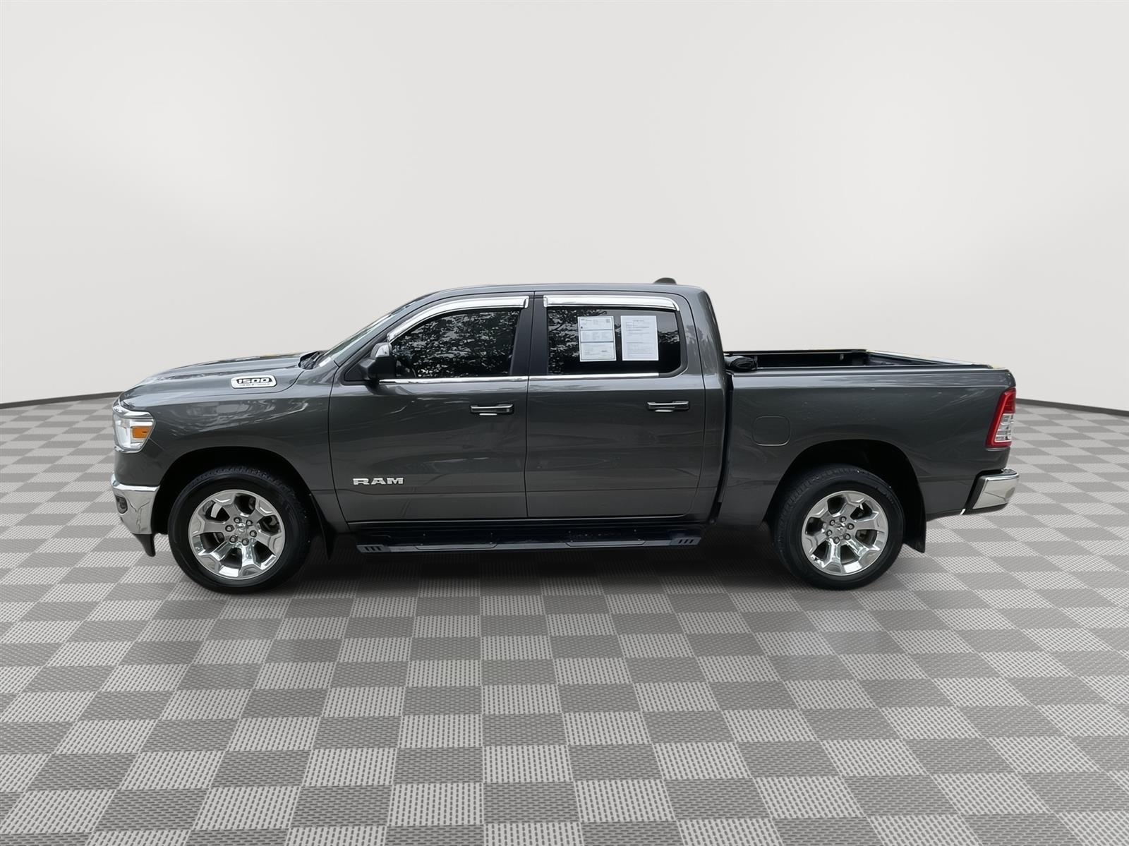 Used 2021 RAM Ram 1500 Pickup Big Horn/Lone Star with VIN 1C6SRFFTXMN776574 for sale in Kansas City