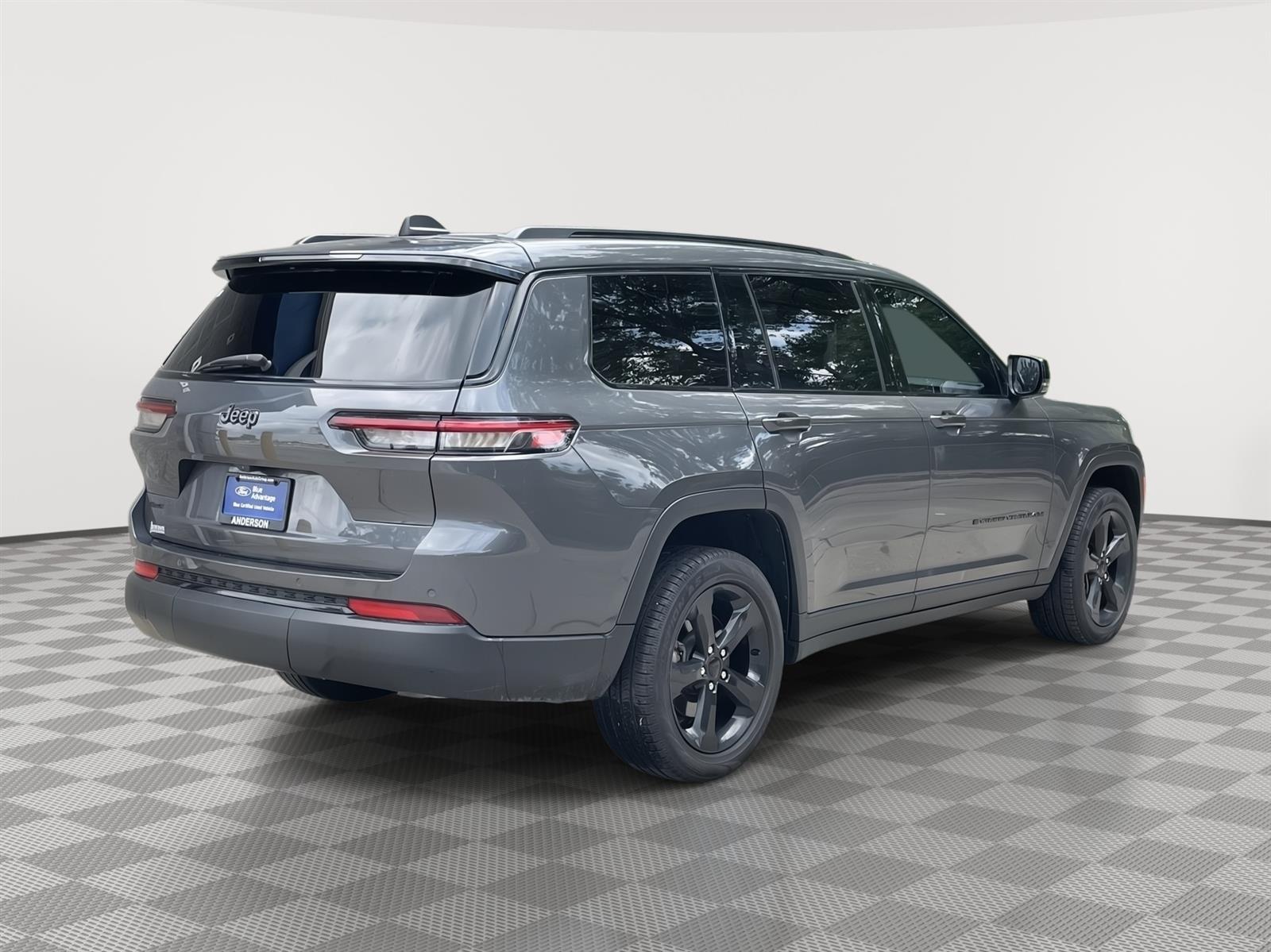 Used 2023 Jeep Grand Cherokee L Altitude X SUV for sale in Lincoln NE