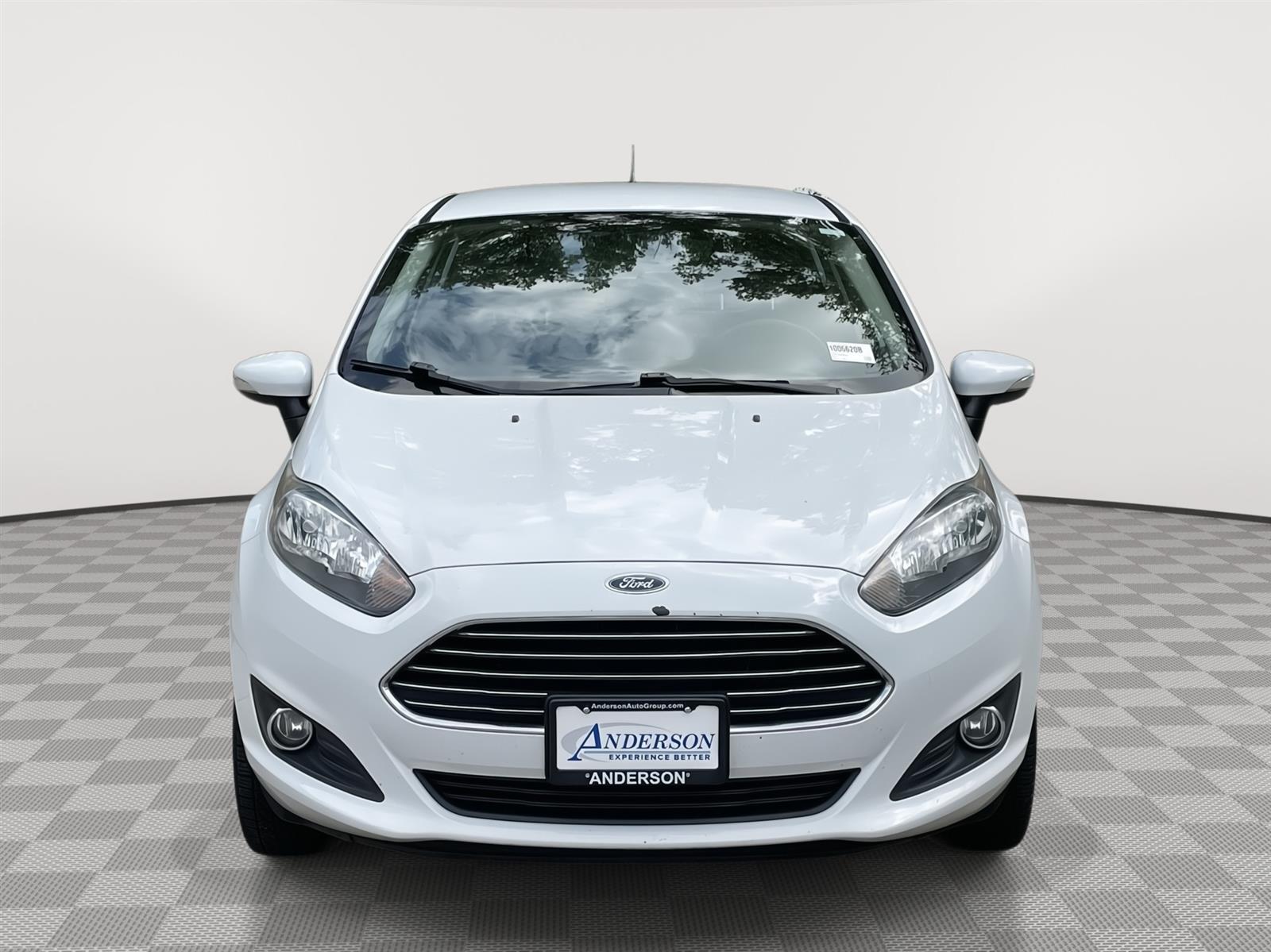 Used 2015 Ford Fiesta SE Hatchback for sale in Lincoln NE