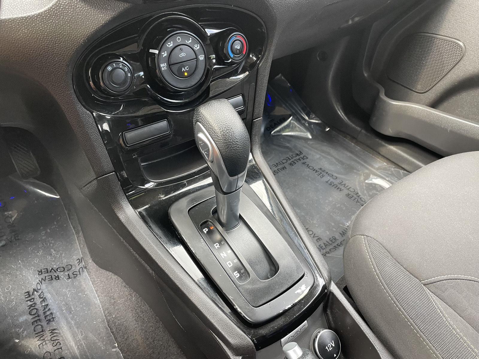 Used 2015 Ford Fiesta SE Hatchback for sale in Lincoln NE