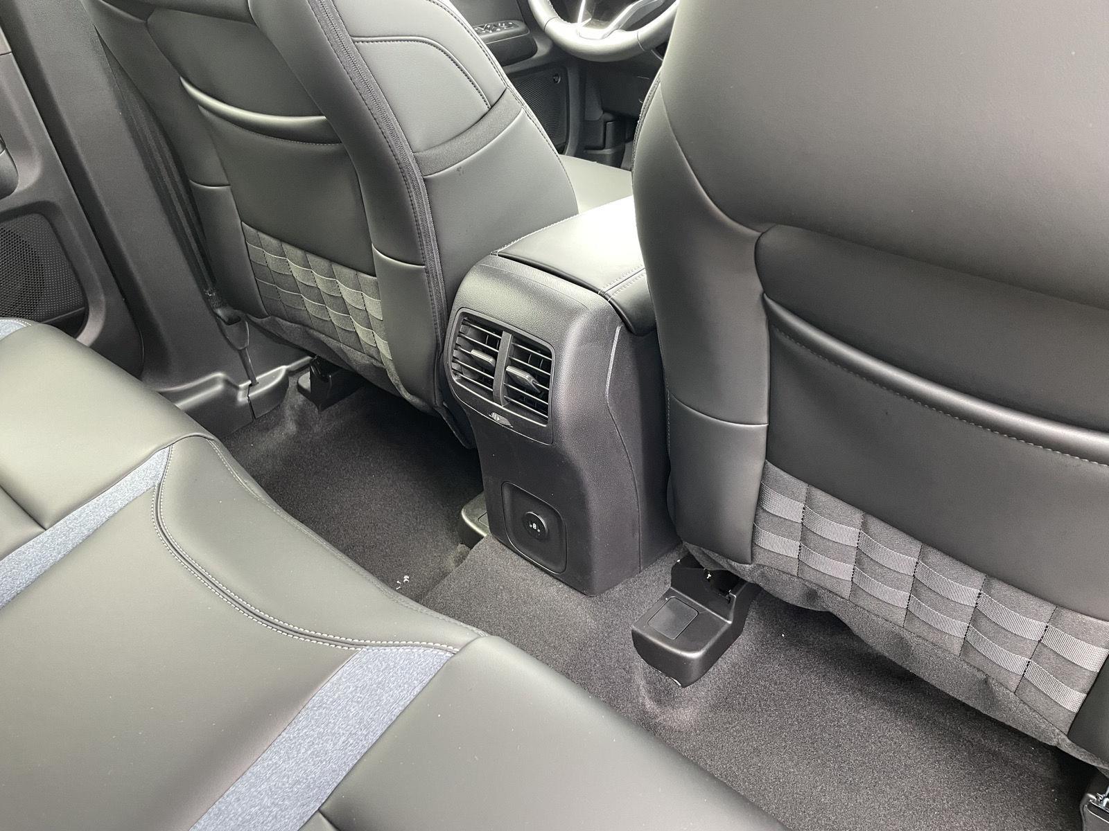 2025 Ford Bronco Sport Outer Banks photo 10