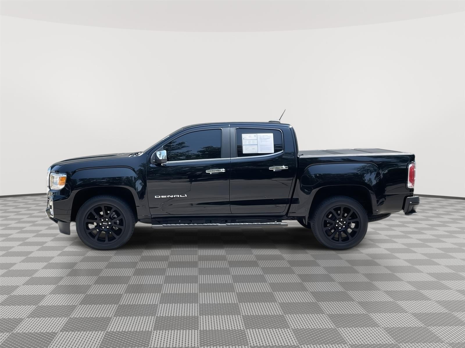 Used 2022 GMC Canyon 4WD Denali Crew Cab Truck for sale in Lincoln NE