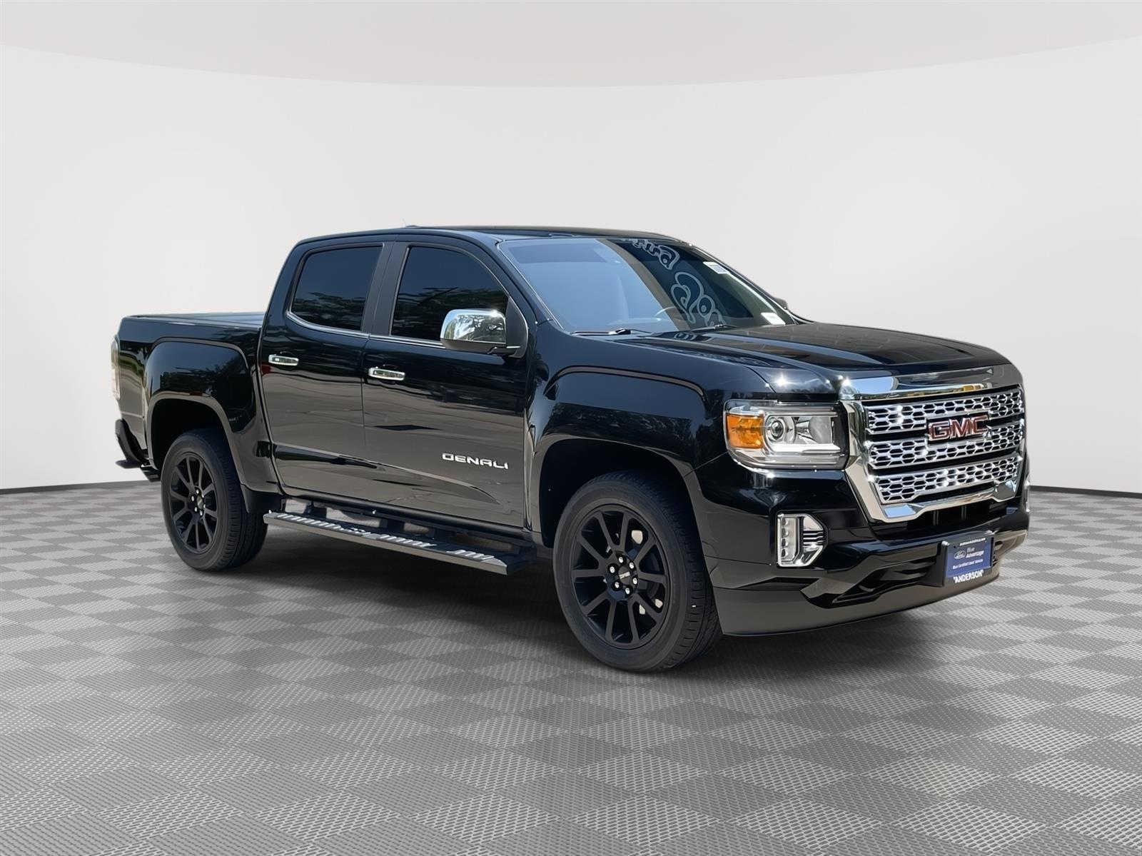Used 2022 GMC Canyon 4WD Denali Crew Cab Truck for sale in Lincoln NE