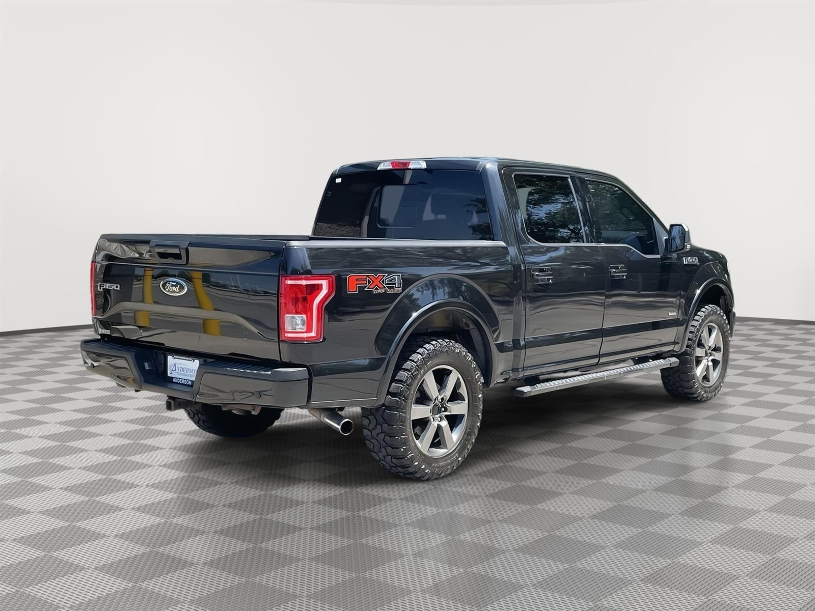 Used 2015 Ford F-150 XLT Crew Cab Truck for sale in Lincoln NE